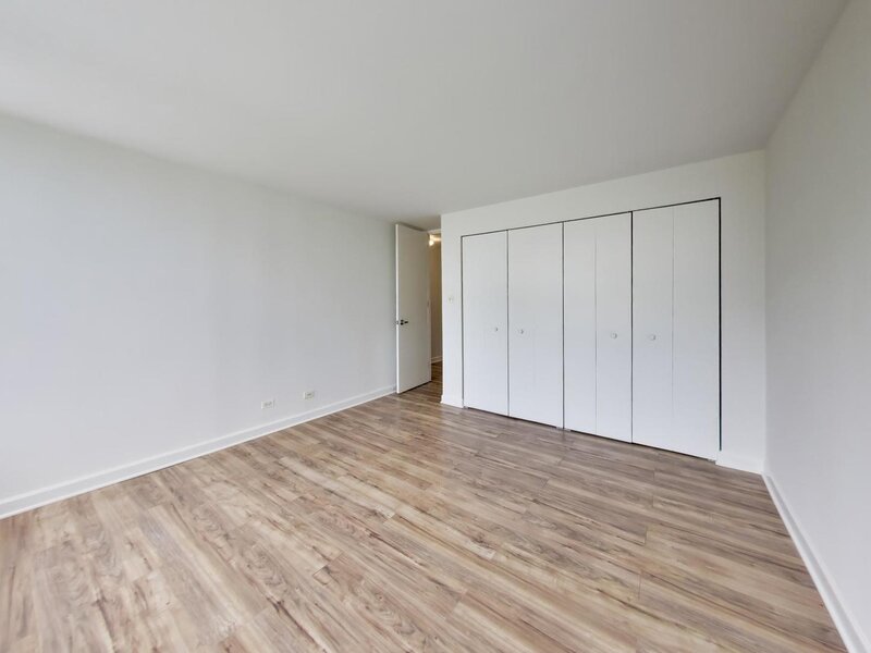 345 E Eastgate Place Chicago IL 60616