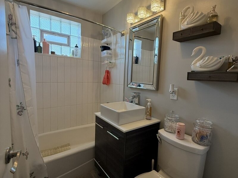 8207 S Kostner Avenue Chicago IL 60652