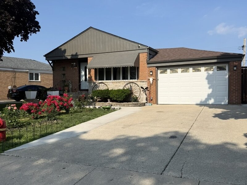 8207 S Kostner Avenue Chicago IL 60652