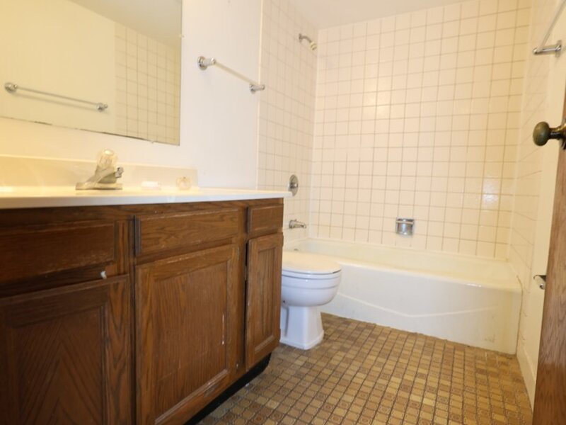 9900 Treetop Drive Orland Park IL 60462