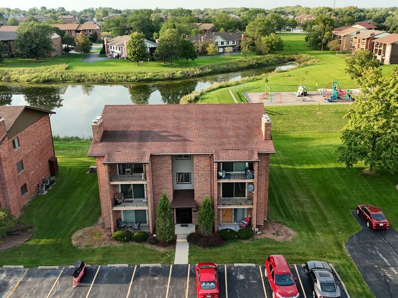 9900 Treetop Drive Orland Park IL 60462