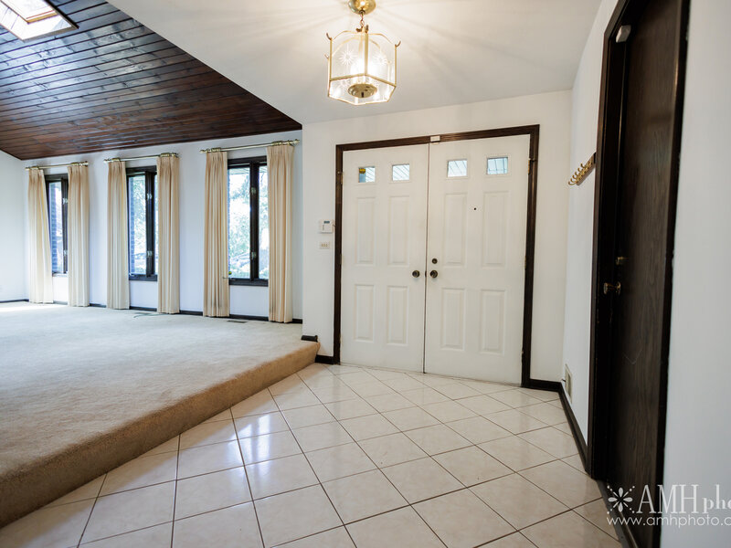 855 Charles Street Crete IL 60417
