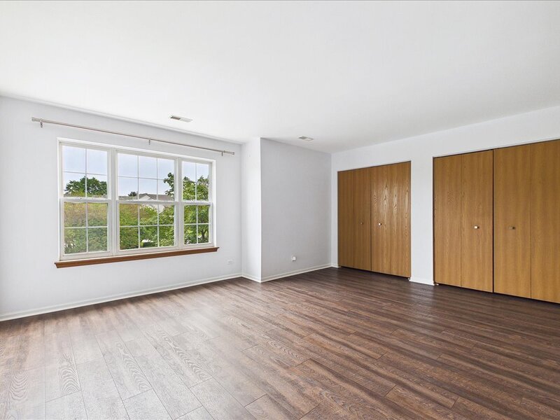 472 Heather Court Lindenhurst IL 60046