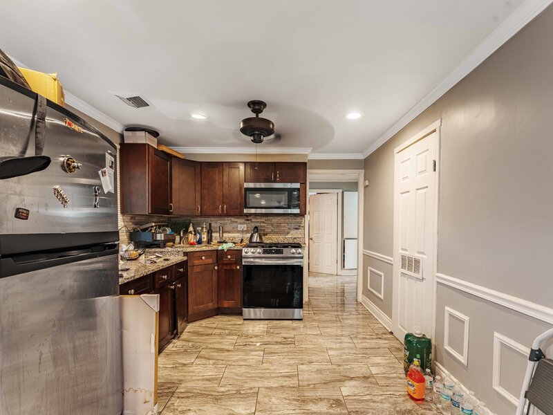 5037 Elm Circle Drive Oak Lawn IL 60453