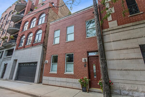 Photo of 1436 N Orleans Street Chicago IL 60610