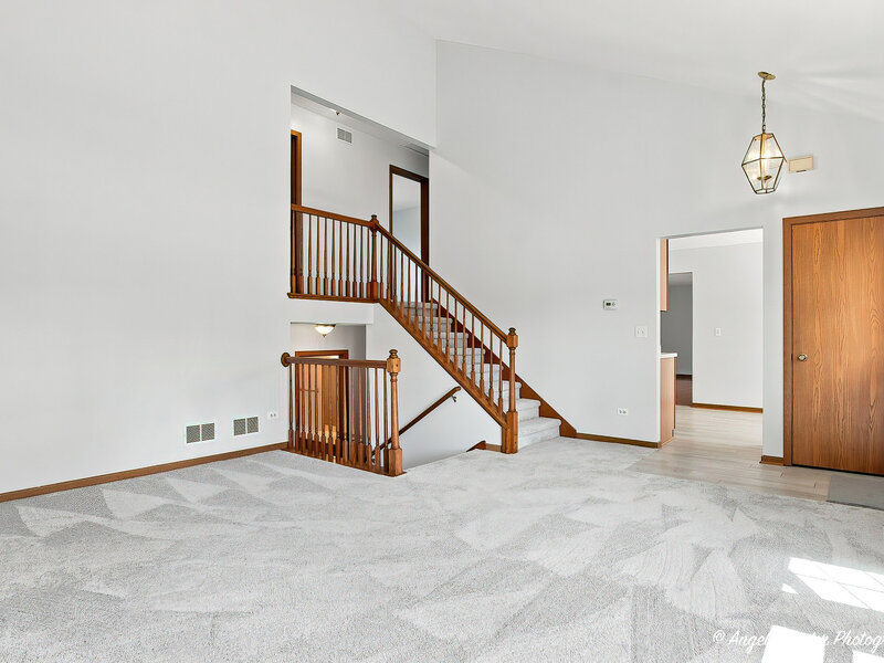 610 Cartwright Trail Mchenry IL 60050