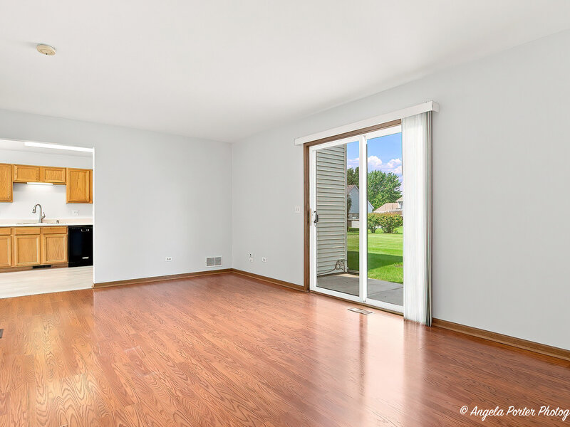 610 Cartwright Trail Mchenry IL 60050