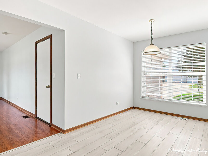 610 Cartwright Trail Mchenry IL 60050