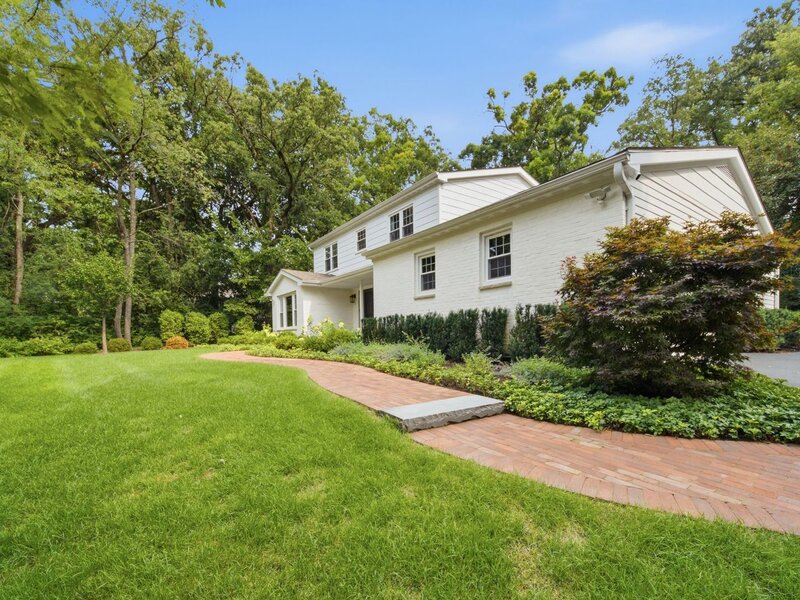 6807 Rhode Island Trail Crystal Lake IL 60012