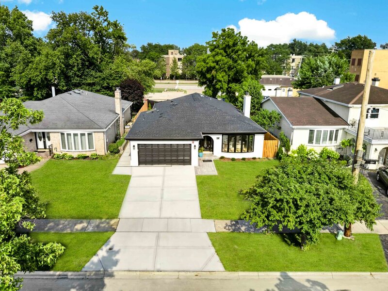 1013 N Delphia Avenue Park Ridge IL 60068
