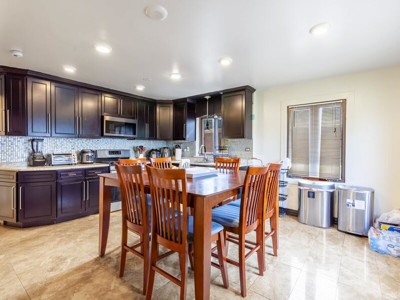 1895 Welwyn Avenue Des Plaines IL 60018