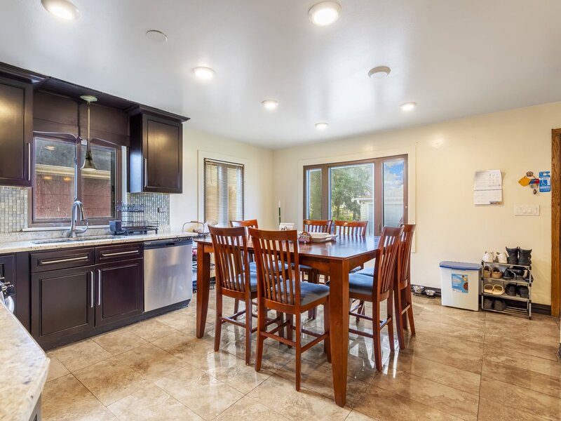 1895 Welwyn Avenue Des Plaines IL 60018