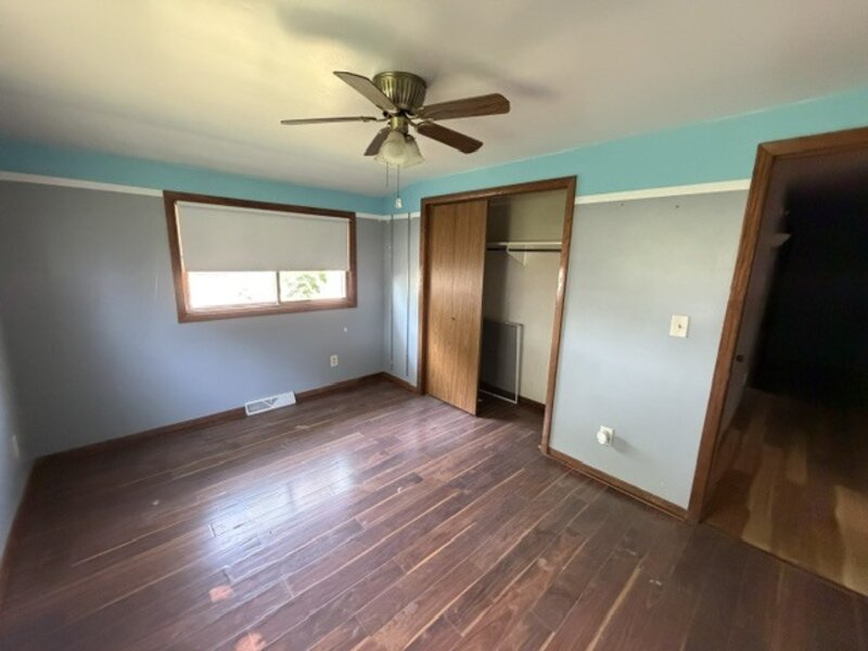 120 W Pacific Street Essex IL 60935