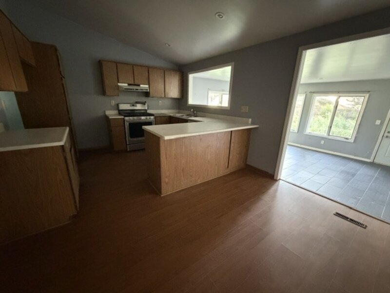 120 W Pacific Street Essex IL 60935