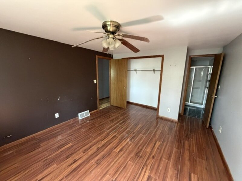 120 W Pacific Street Essex IL 60935