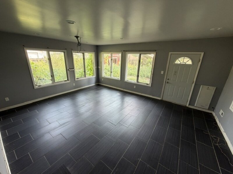120 W Pacific Street Essex IL 60935