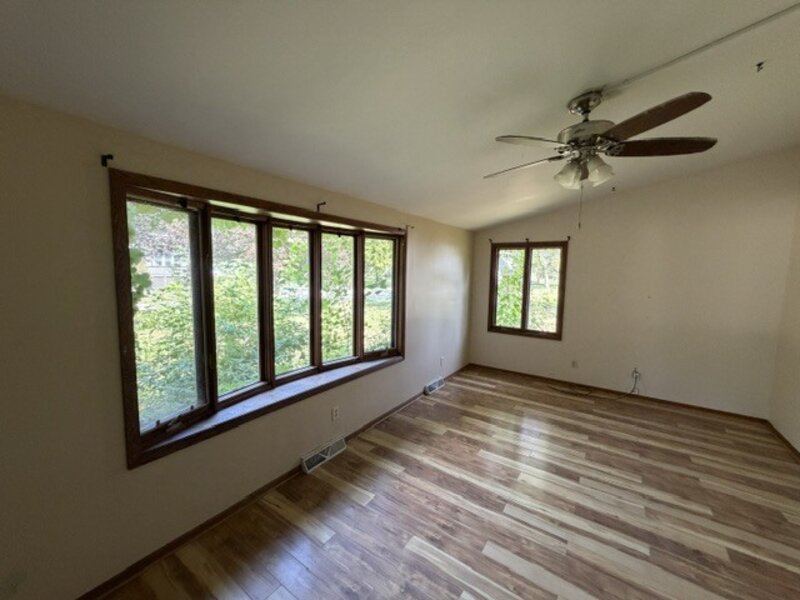 120 W Pacific Street Essex IL 60935