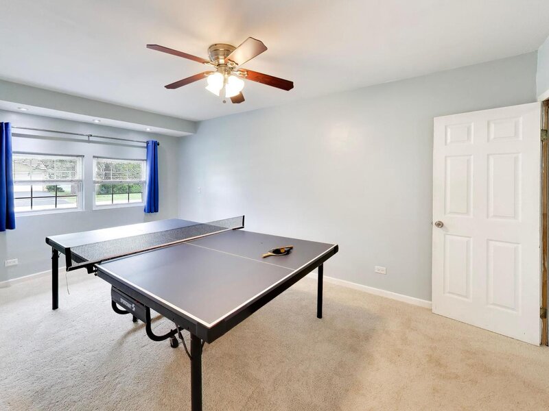 2805 Kincaid Drive Woodridge IL 60517