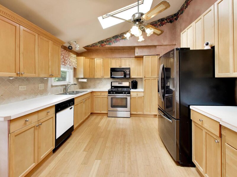 2805 Kincaid Drive Woodridge IL 60517