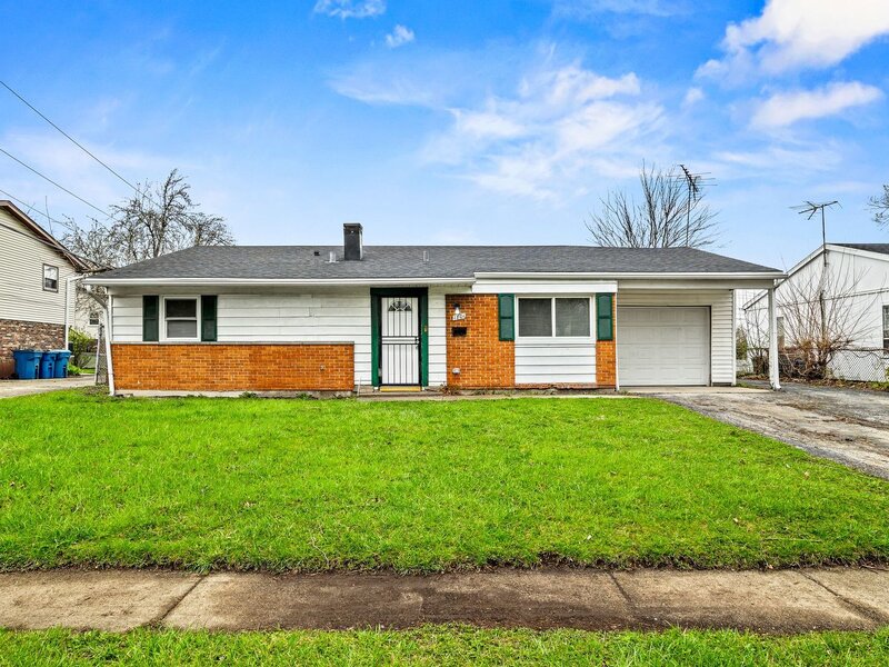 1801 215th Place Sauk Village IL 60411