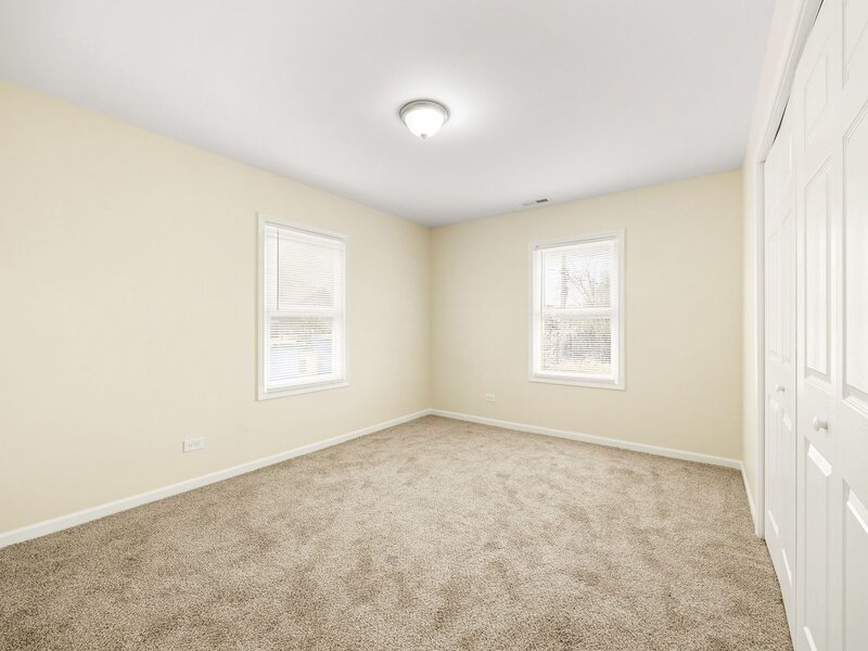 1801 215th Place Sauk Village IL 60411