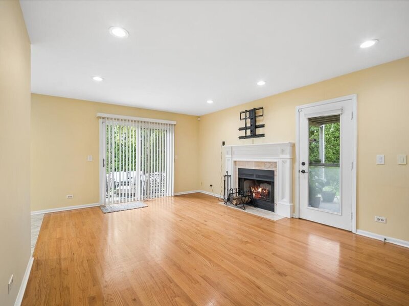 44 Chestnut Terrace Buffalo Grove IL 60089