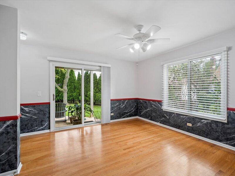 44 Chestnut Terrace Buffalo Grove IL 60089