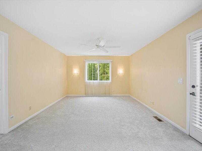 44 Chestnut Terrace Buffalo Grove IL 60089