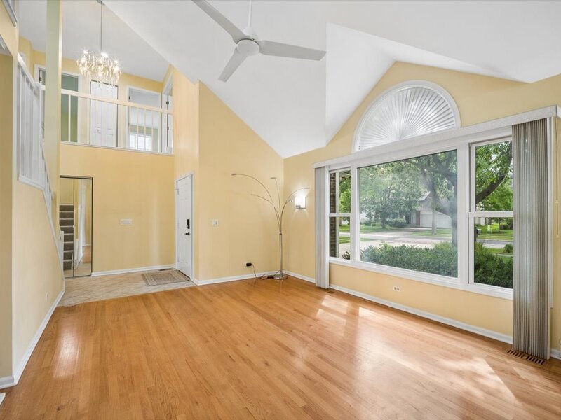 44 Chestnut Terrace Buffalo Grove IL 60089