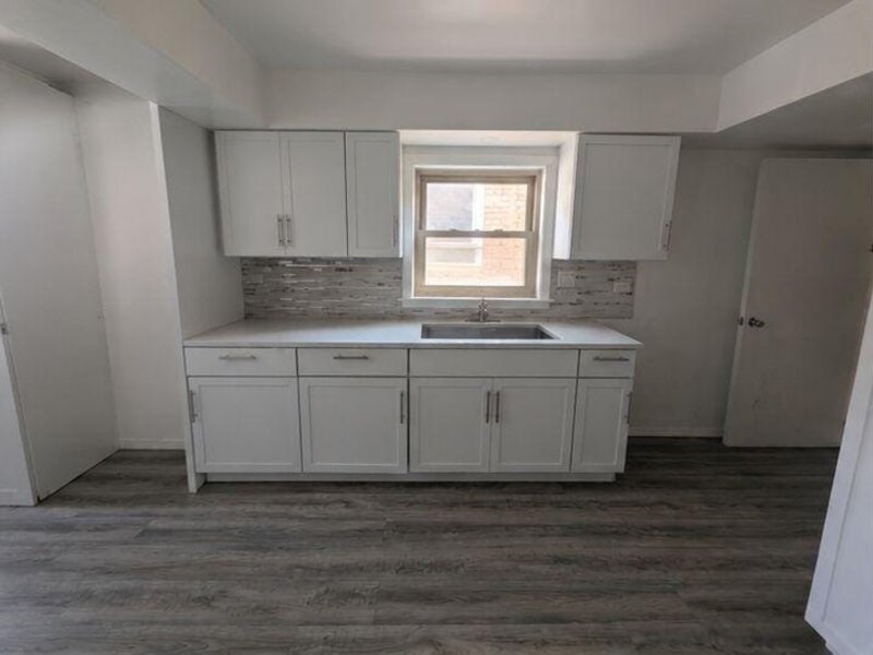 5137 N Menard Avenue Chicago IL 60630