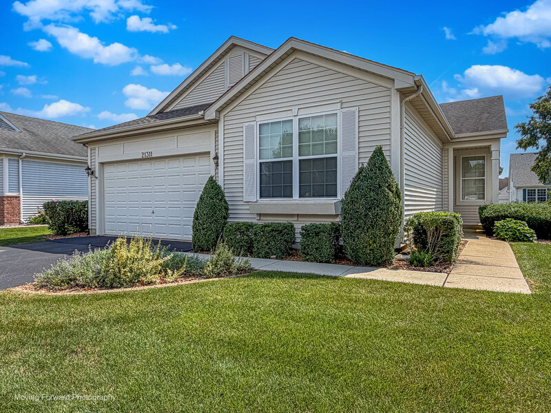 21311 Prince Lake Drive Crest Hill IL 60403