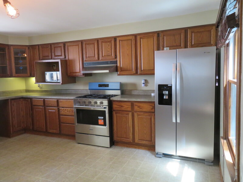 604 West Avenue Morris IL 60450