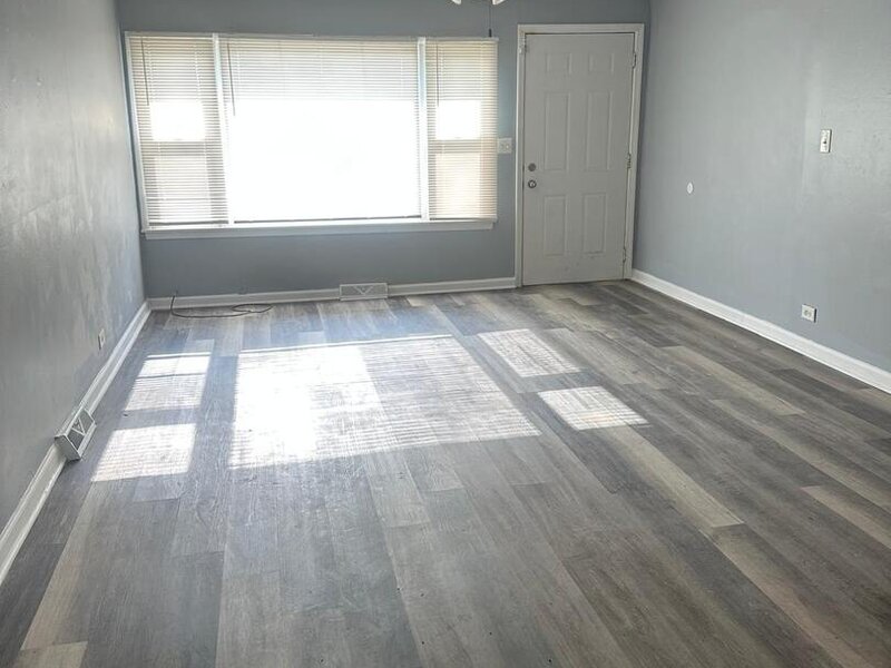 15404 Maple Lane Markham IL 60428
