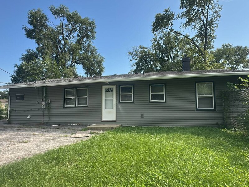 15404 Maple Lane Markham IL 60428