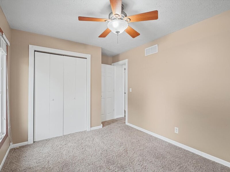 1609 Erin Drive Normal IL 61761