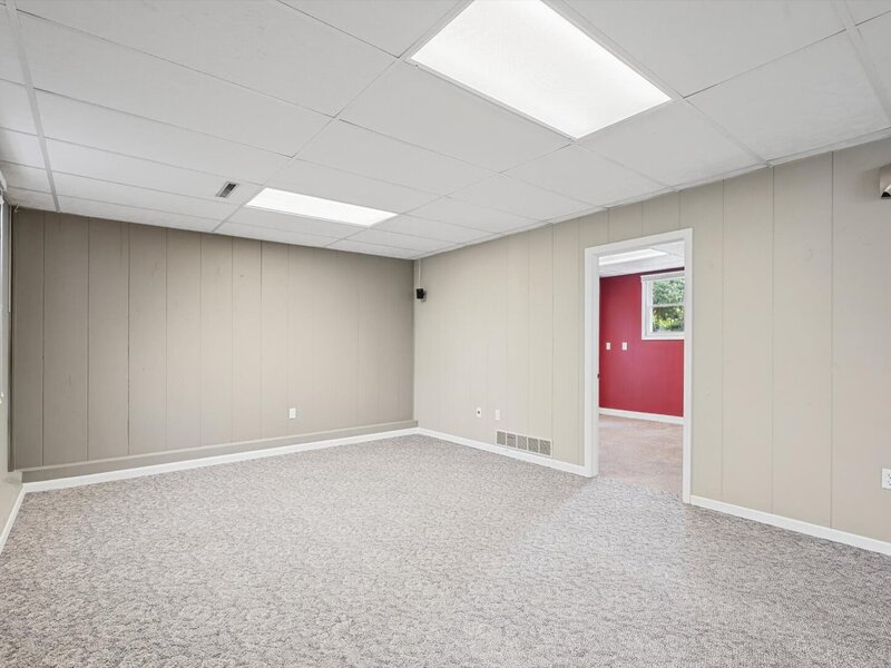 1609 Erin Drive Normal IL 61761