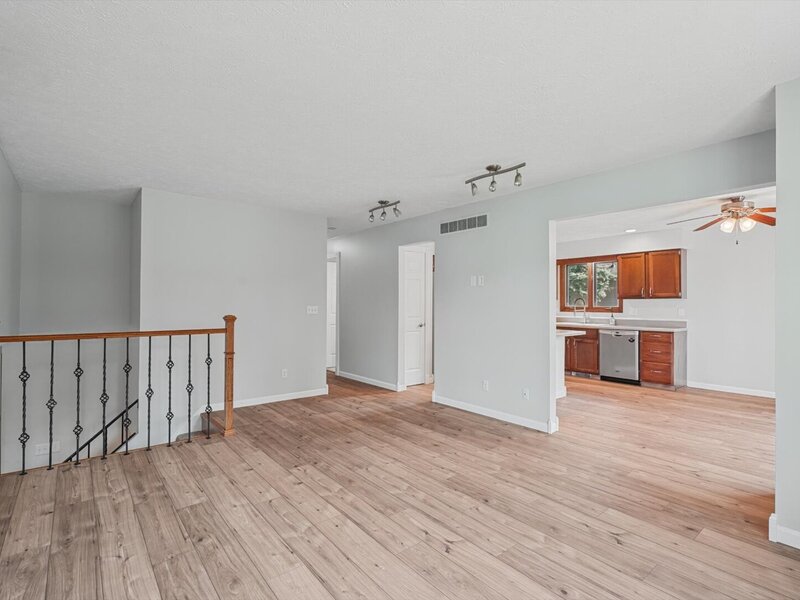 1609 Erin Drive Normal IL 61761