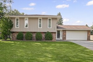 Photo of 1609 Erin Drive Normal IL 61761