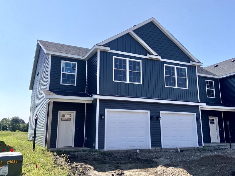 3325 Stoneway Court Champaign IL 61822