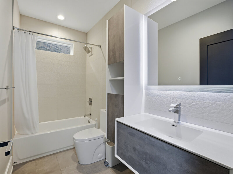 3721 W Wabansia Avenue Chicago IL 60647