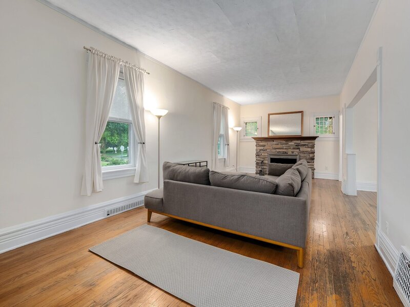 4541 Forest Avenue Downers Grove IL 60515