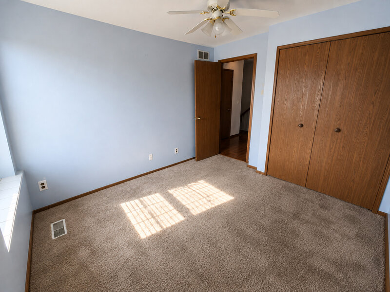 125 Hamlet Circle Montgomery IL 60538
