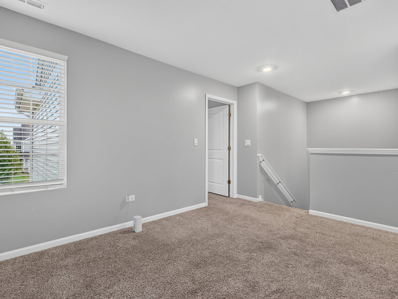 1307 Fawnlily Circle Joliet IL 60431