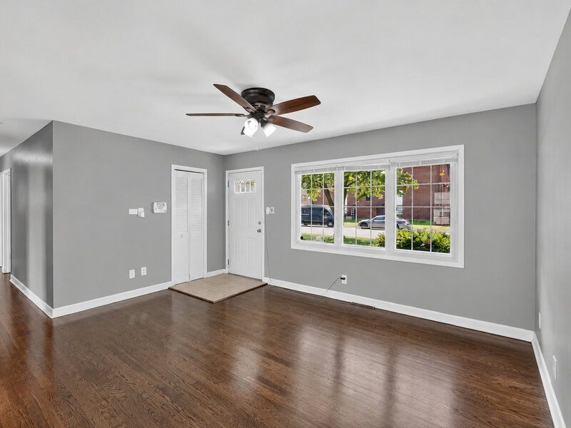 17427 Lorenz Avenue Lansing IL 60438