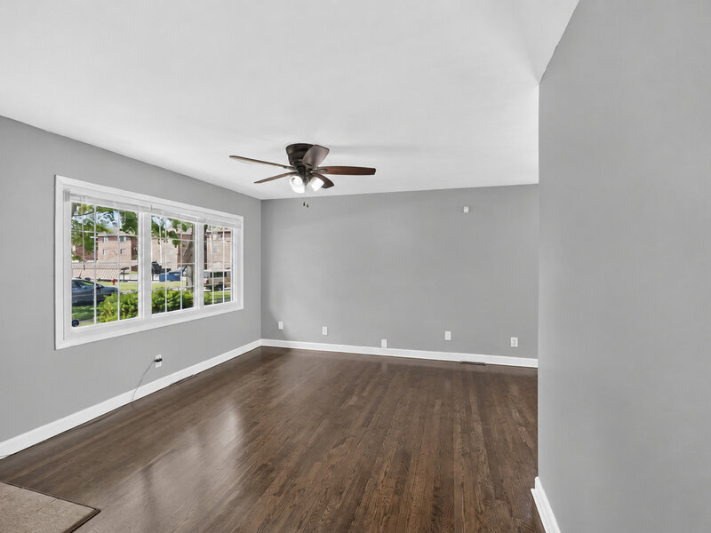 17427 Lorenz Avenue Lansing IL 60438
