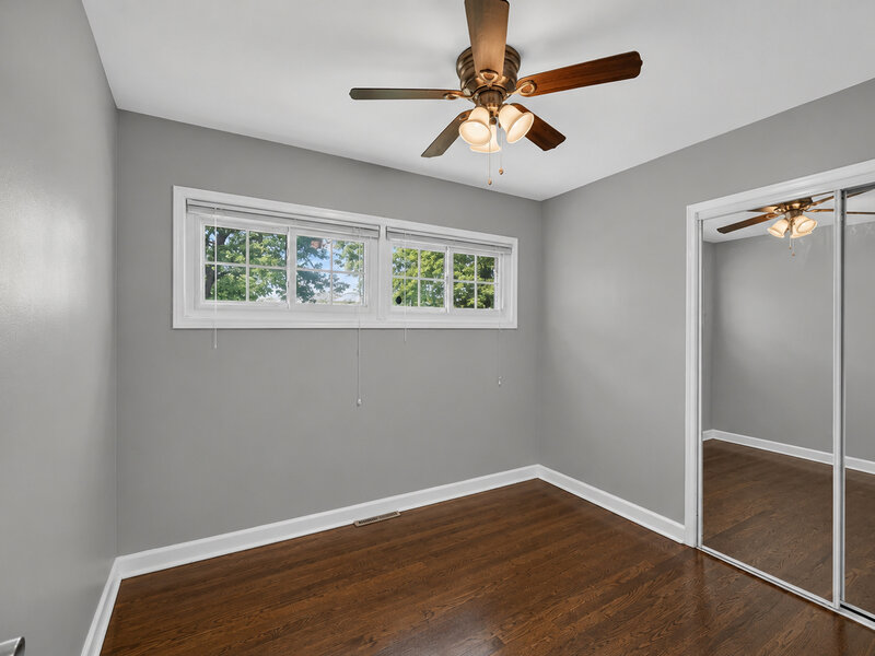 17427 Lorenz Avenue Lansing IL 60438