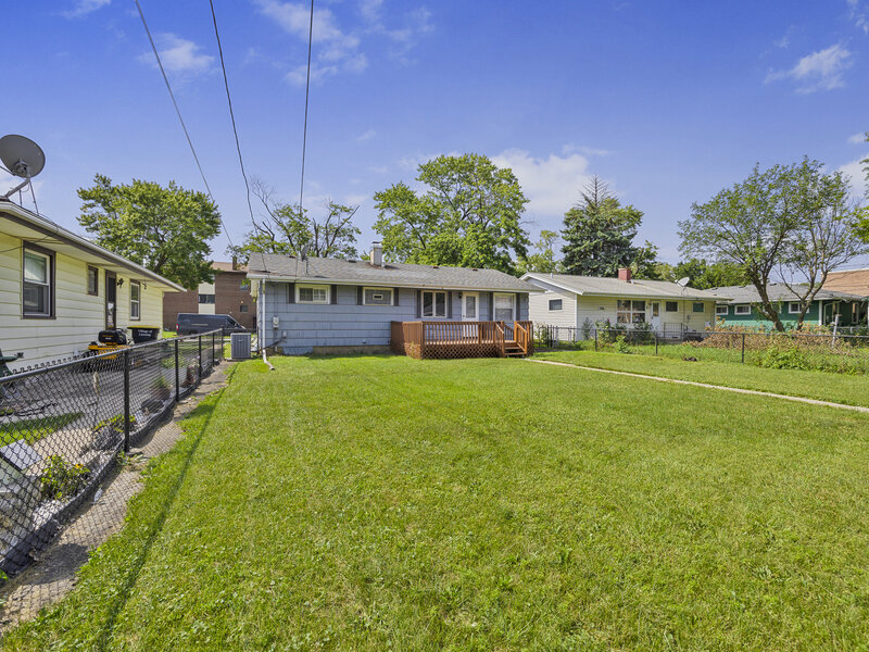 17427 Lorenz Avenue Lansing IL 60438