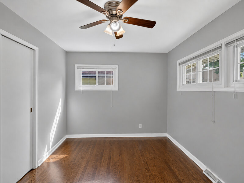 17427 Lorenz Avenue Lansing IL 60438