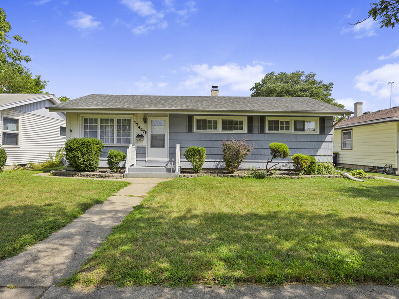 17427 Lorenz Avenue Lansing IL 60438