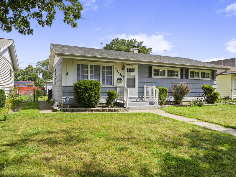 17427 Lorenz Avenue Lansing IL 60438